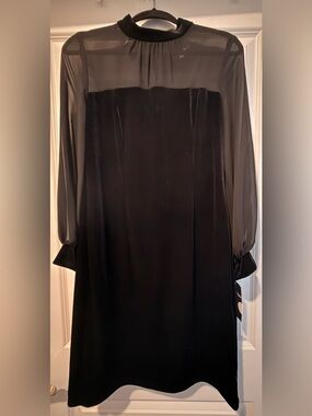 NWT Black Velvet Sheer Chiffon Long Sleeve Dress Size 12